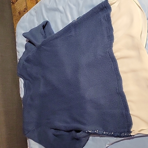 Women's Pullover Sweater - Picture 5 of 6